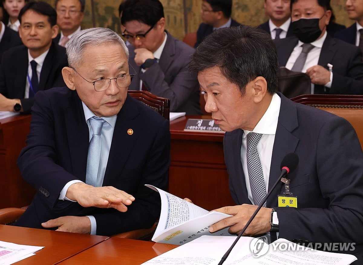 西甲-姆巴佩失点巴尔韦德送礼 皇马1-2毕巴少赛距榜首4分