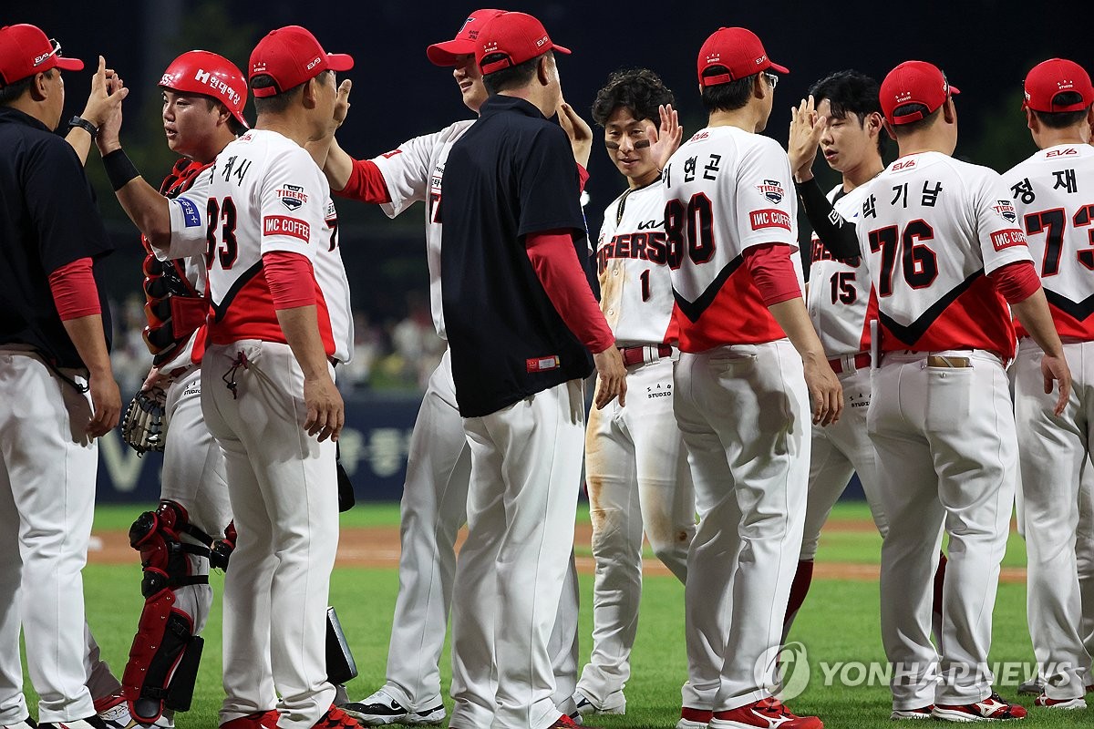 ESPN：博格巴想继续在五大联赛踢球，以获得重回法国队的机会