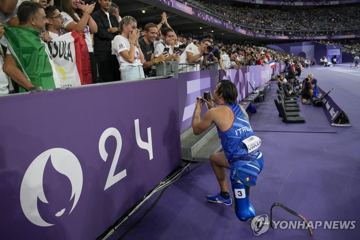 西媒：基米希仍未就续约拜仁表态，巴萨希望明夏免签