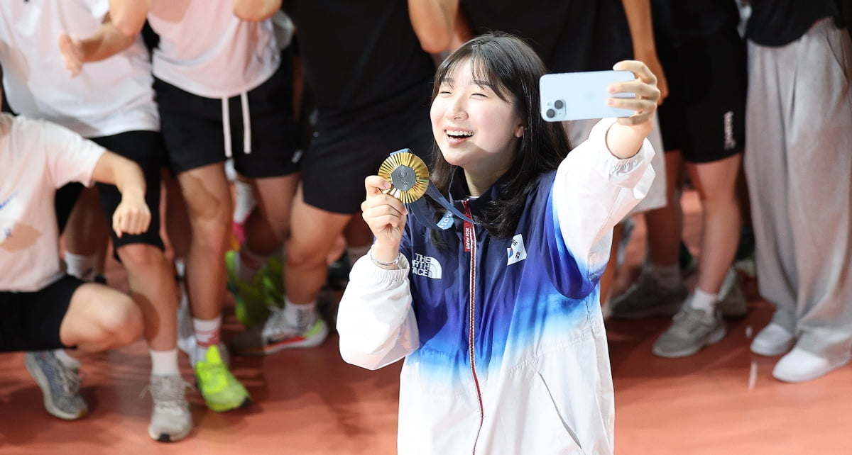 优势明显，自2008年以来皇马主场面对塞维利亚16胜1平