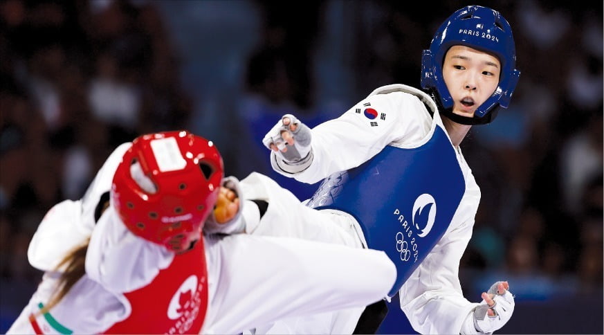 拜仁vs勒沃库森首发出炉：凯恩PK维尔茨 穆西亚拉、弗林蓬在列