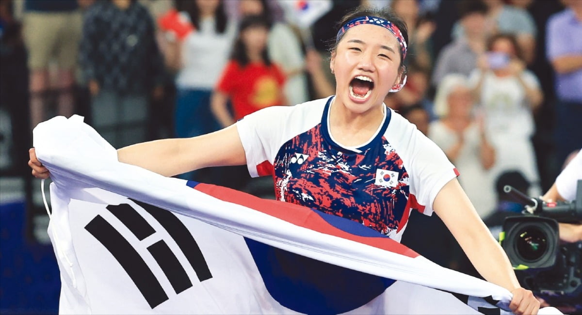 德布劳内：球队在各方面都需改进；有的人不够好还不全力以赴