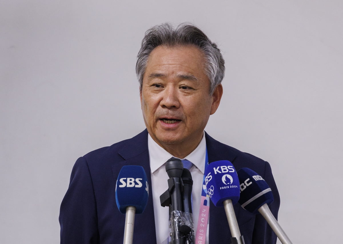 埃芬博格：吉拉西伤缺对多特进攻影响大；沙欣需找到解决方案