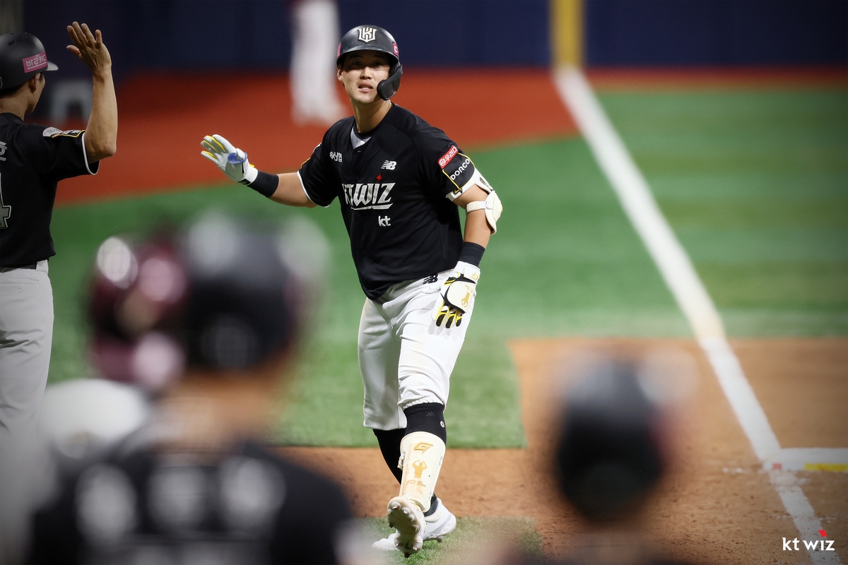 【欧冠集锦】穆西亚拉头球制胜 拜仁1-0小胜本菲卡
