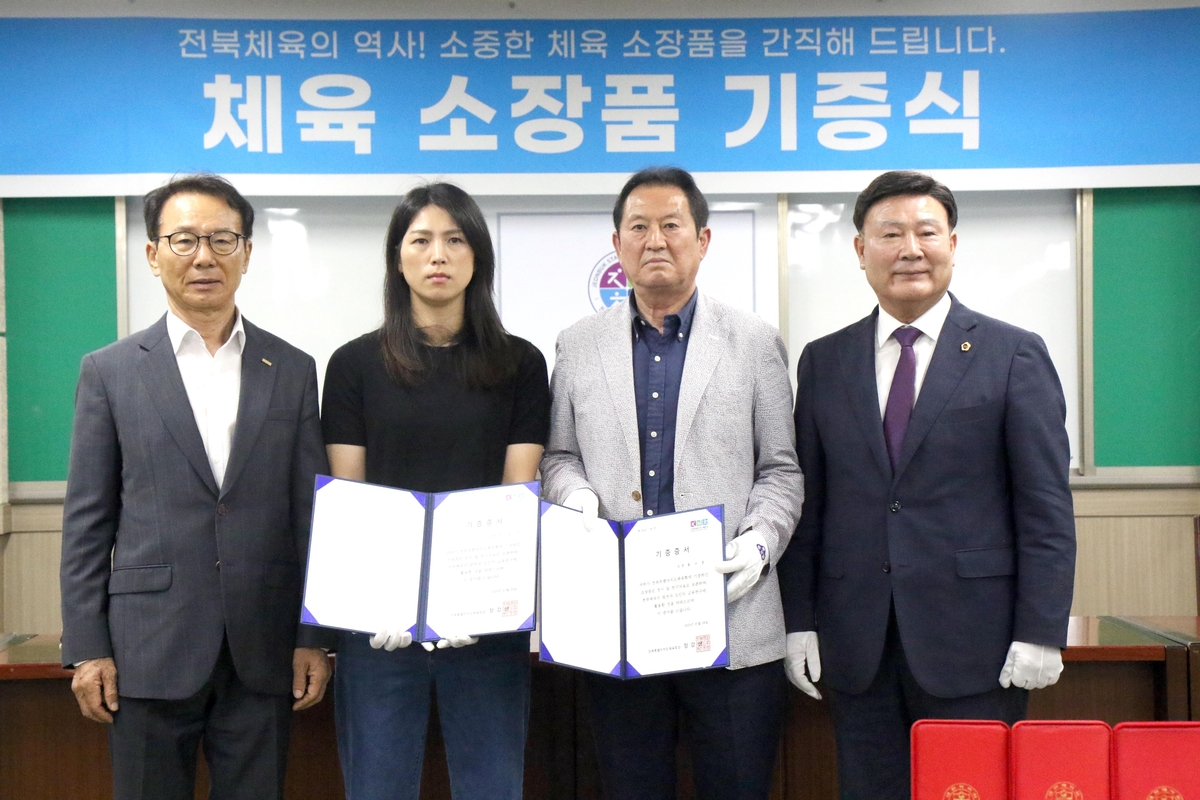 丹麦赛|安赛龙呕吐退赛 李诗沣PK安东森急需强力回血