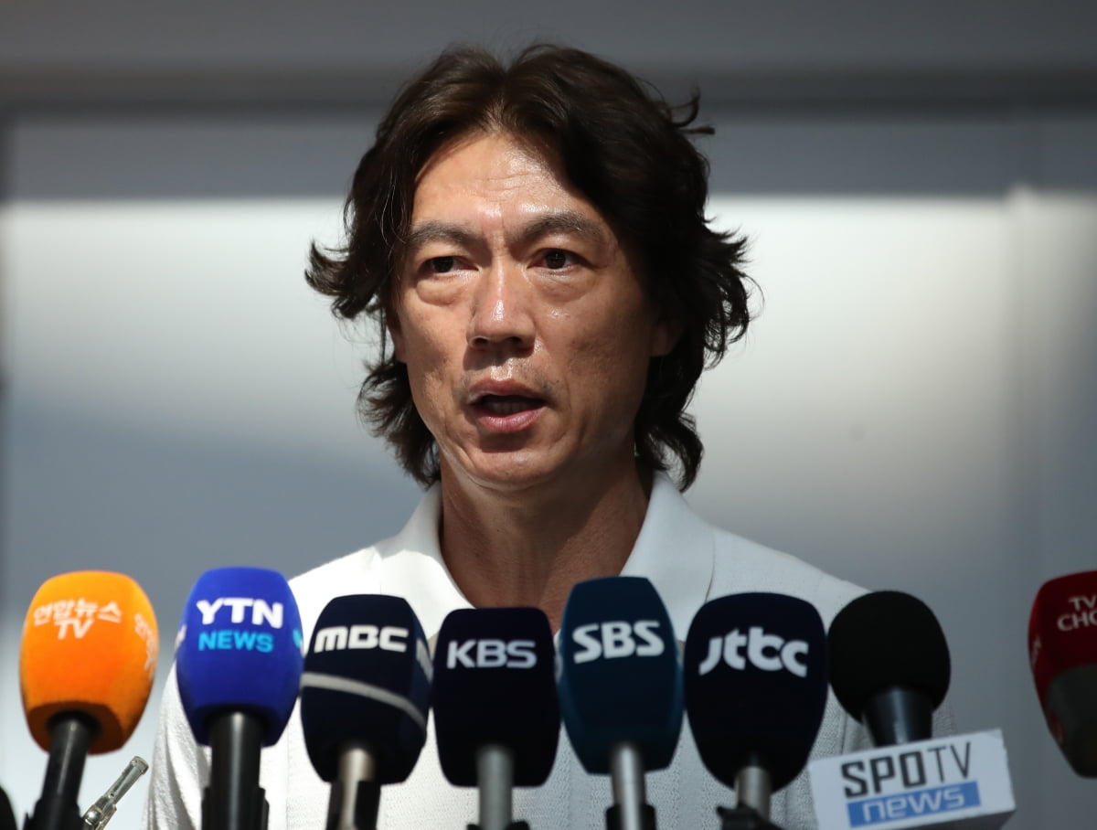 太阳三分45中22，爵士39中22，同时刷新赛季命中纪录