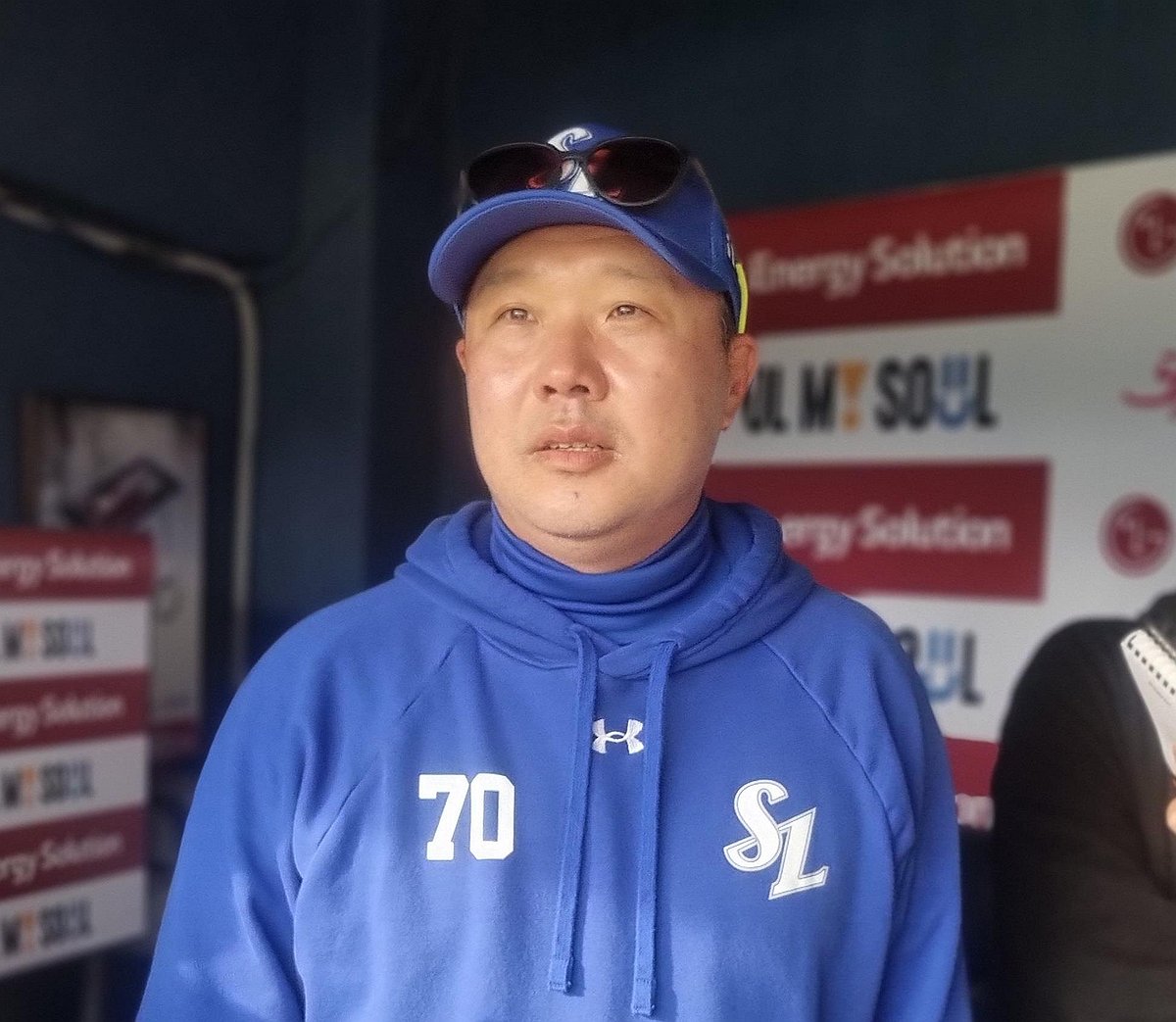 三杀！詹姆斯32+7+6，登顶历史第一，福克斯31+7，离队是正确的