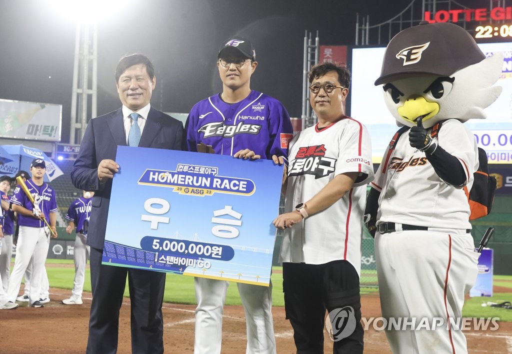 拜仁慕尼黑vs海登海姆全场数据：射门数21-2，射正数10-2