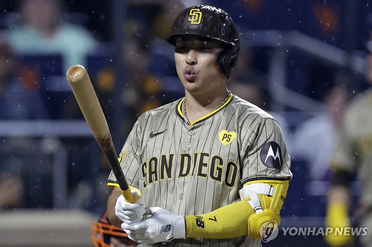 西班牙人vs阿拉维斯全场数据：射门数9-19，射正数4-6