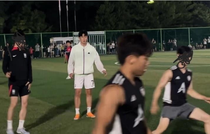 特纳砍23+10西亚卡姆20分 库里低迷仅13中2勇士不敌步行者
