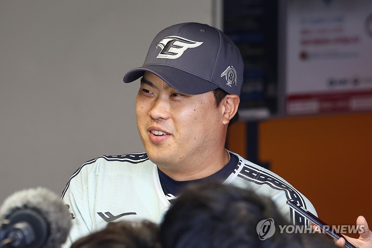 ✅CBA官网：39岁老将韩硕成为四川男篮主教练
