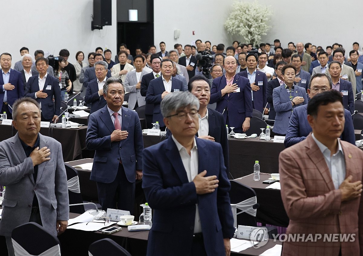 该有稳定出场时间了吧？崔永熙入选长岛篮网揭幕战大名单