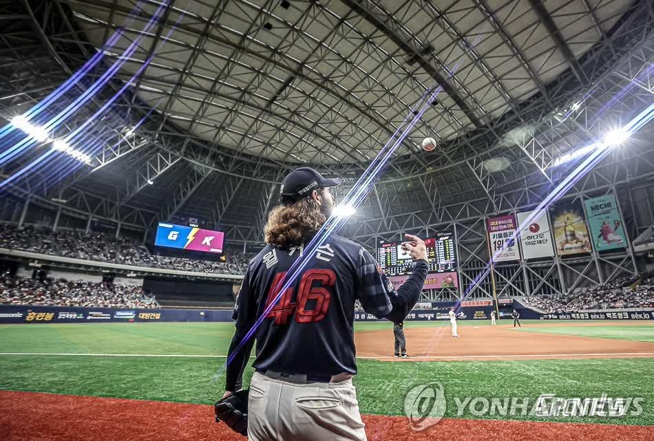 ESPN记者：有西部球队高管提出取消分区制 让前16名球队直接进入季后赛