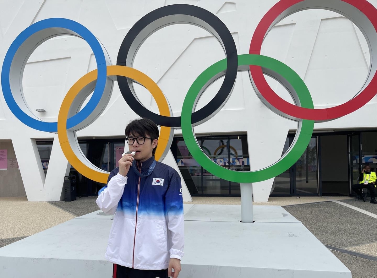 萨帕塔意甲近8球均为头球，2024年五大联赛球员头球得分第一