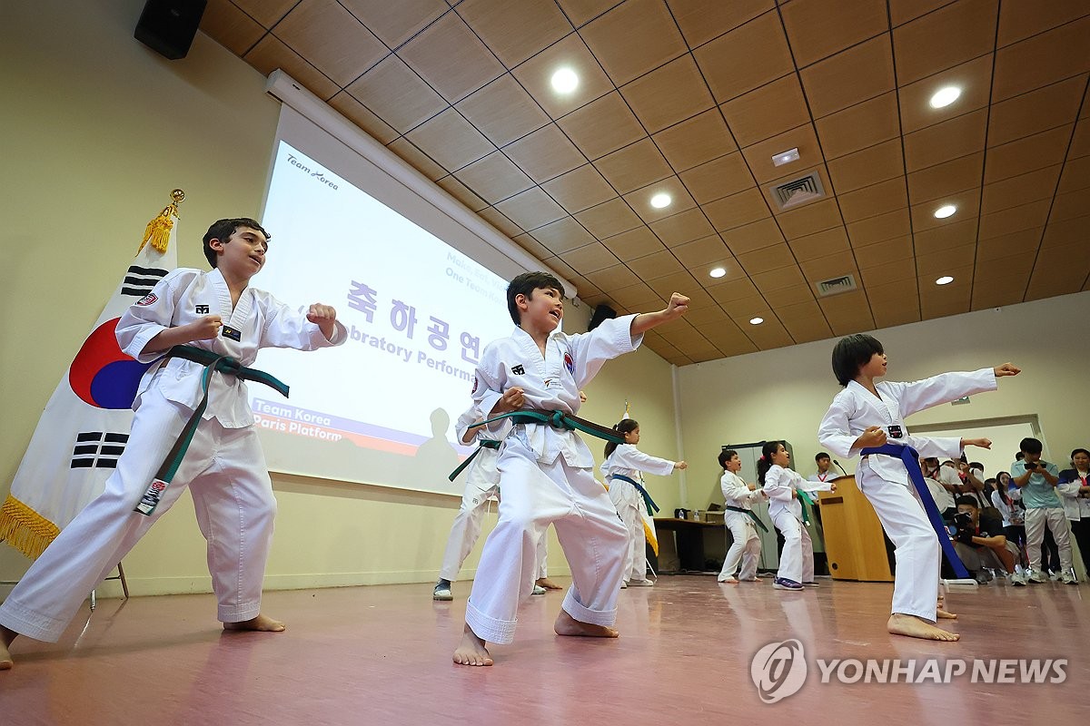 贡多齐：在阿森纳夺得足总杯很棒，永远感谢埃梅里的信任