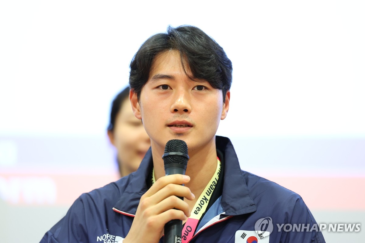 意甲-莱奥梅开二度亚伯拉罕破门 米兰遭绝平3-3卡利亚里
