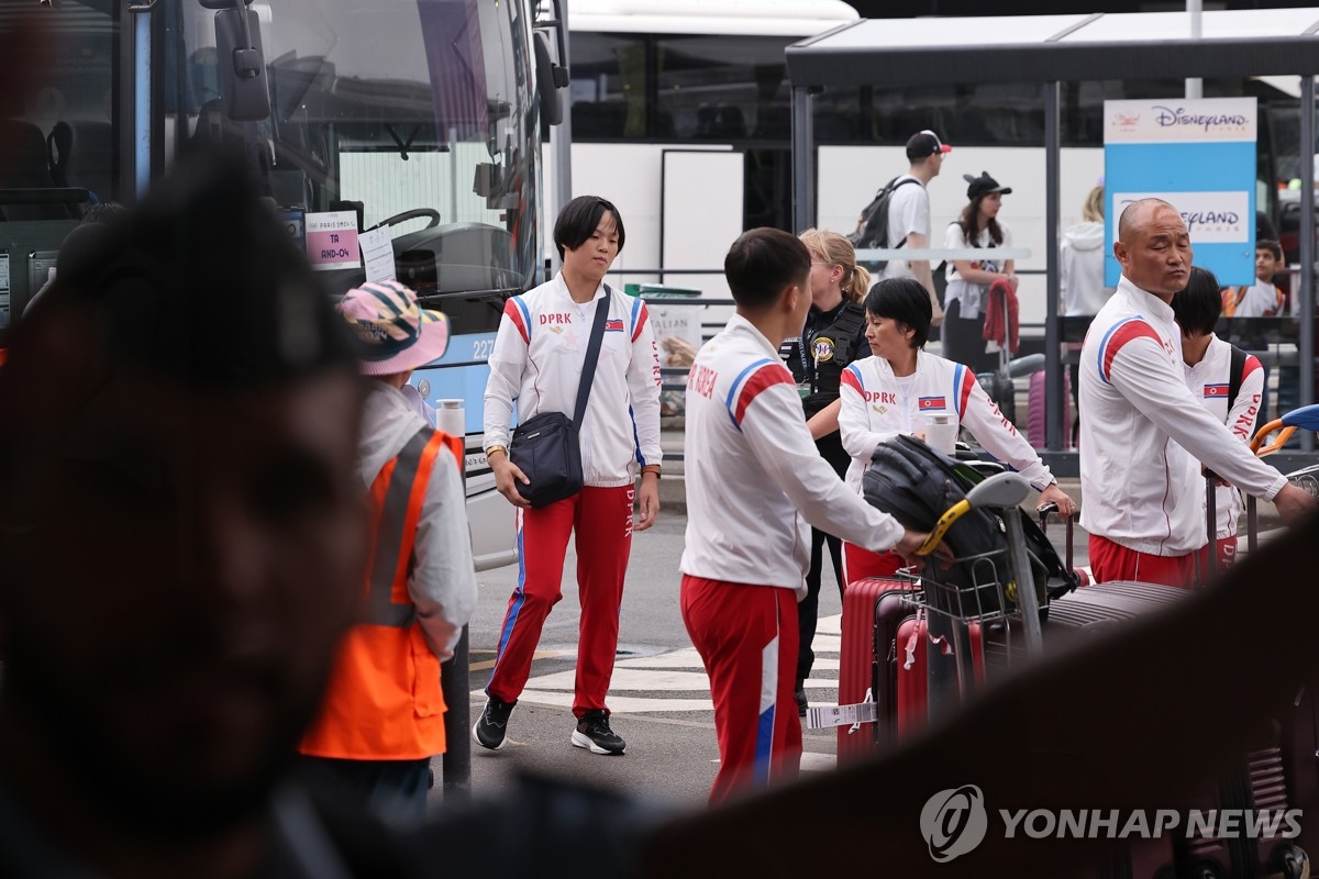 恩比德脸部受伤，今日对阵步行者不会回归